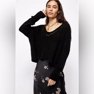 Free People Seashell Crop Sweater Size Large